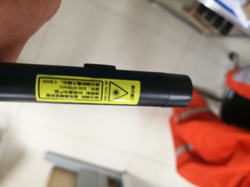 得力3933紅色激光筆電子教鞭開(kāi)箱測(cè)評(píng) 輕巧實(shí)用，教學(xué)演示良伴