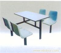 找蘇州蠡口鋼木家具專業(yè)的鋼木家具、快餐桌、課桌椅公司的上海餐桌 -009價格、圖片、詳情,上一比多_一比多產(chǎn)品庫